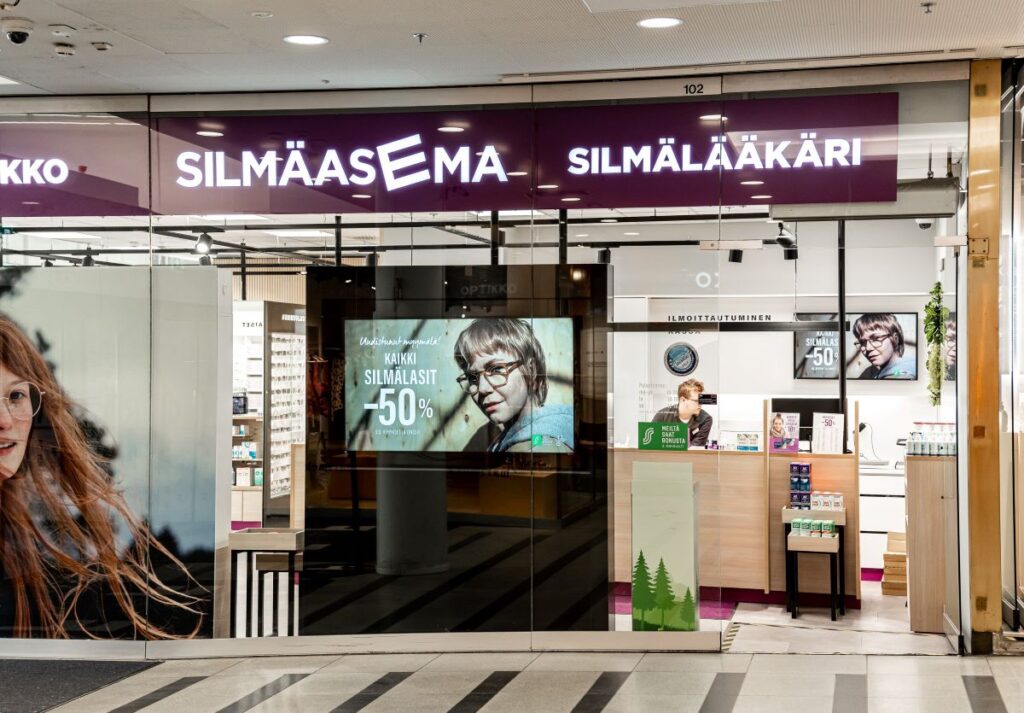 Silmäasema front