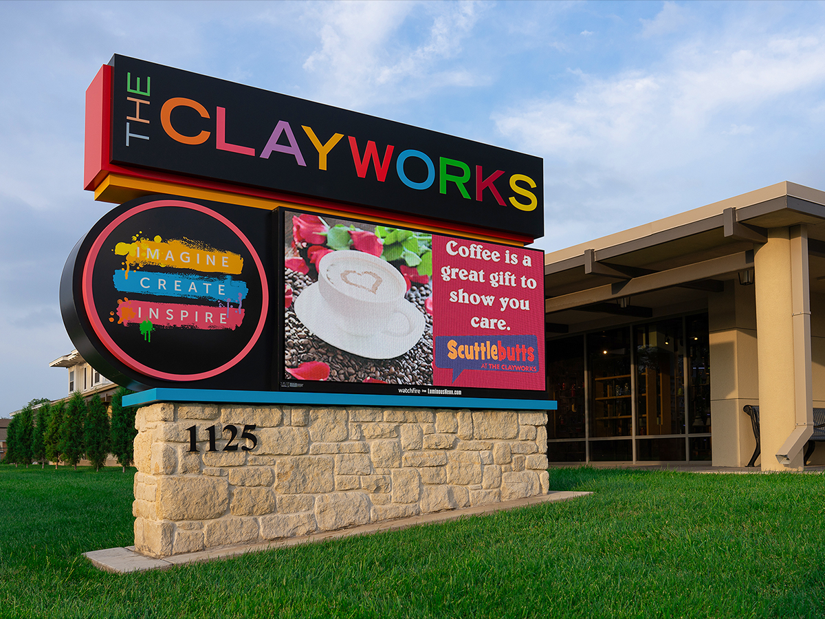 watchfire-digital-display-at-the-clayworks-at-disa